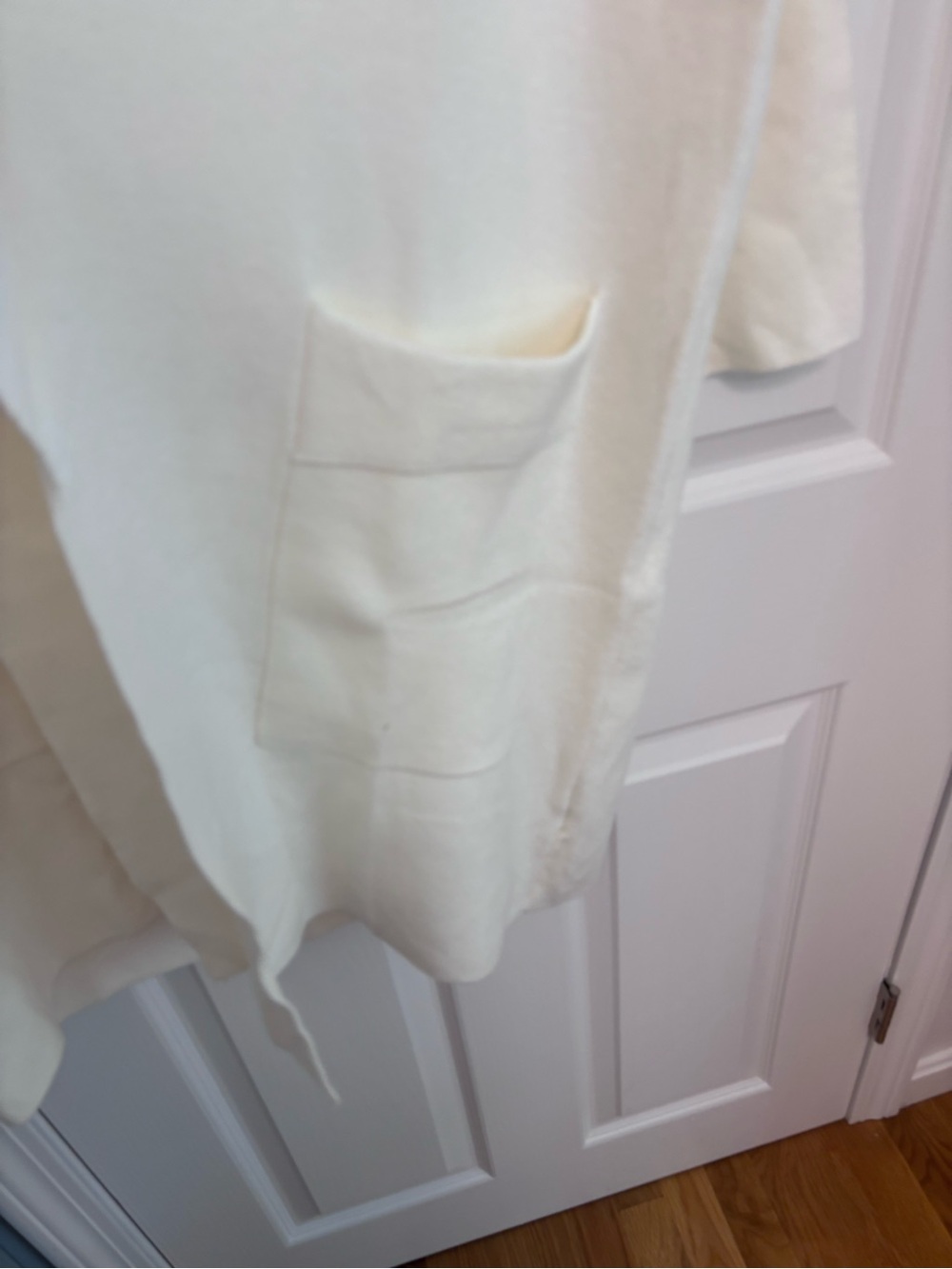 Women’s Open-Front Cream Cardigan with Pockets - Picture 9 of 16